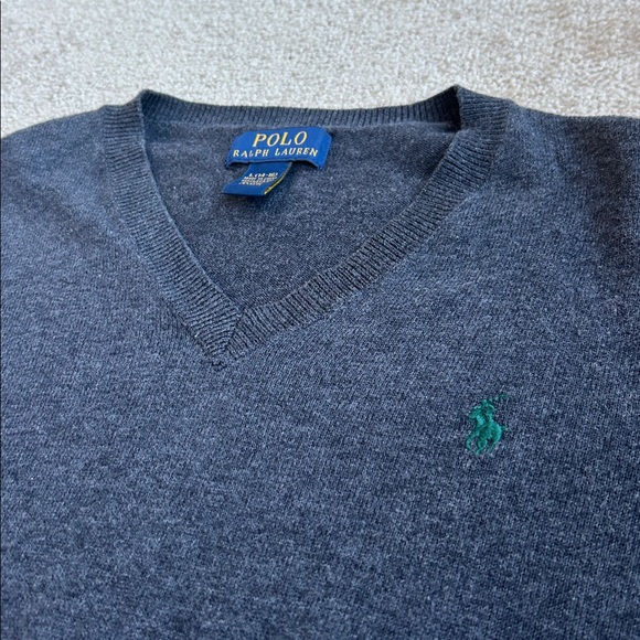 Polo by Ralph Lauren BOYS L 14/16 Charcoal Sweater with Brown Elbow Patches - Picture 3 of 4